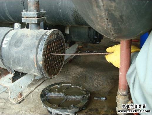 中央麻豆视频传媒入口冷凝器清洗6.jpg