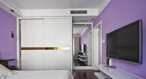 打开麻豆黄色网址钢壳上加注制冷剂的管口 打开麻豆黄色网址钢壳上加注制冷剂的管口